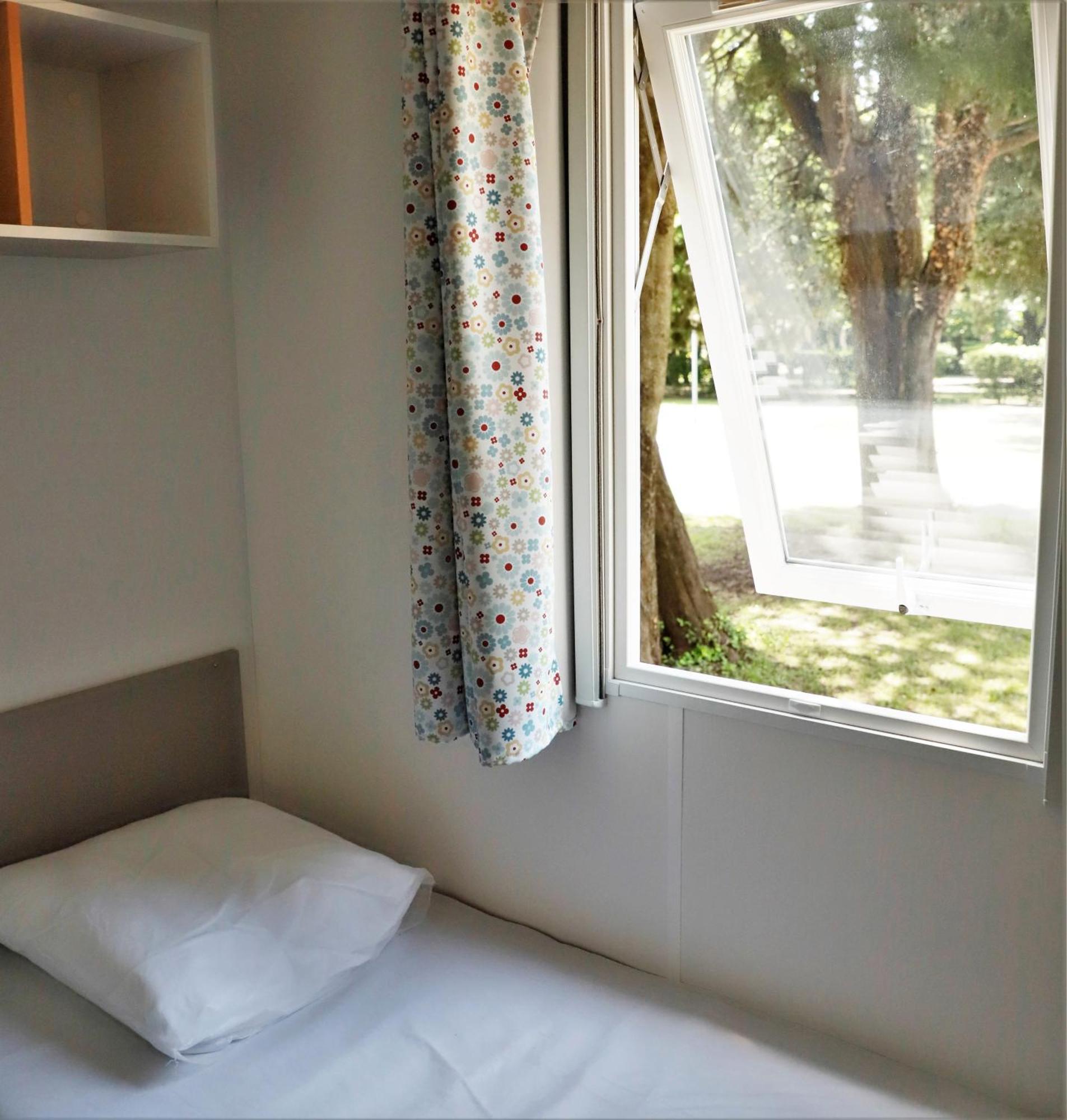 Camping Les Avignon - La Laune Villeneuve-lès-Avignon Екстериор снимка